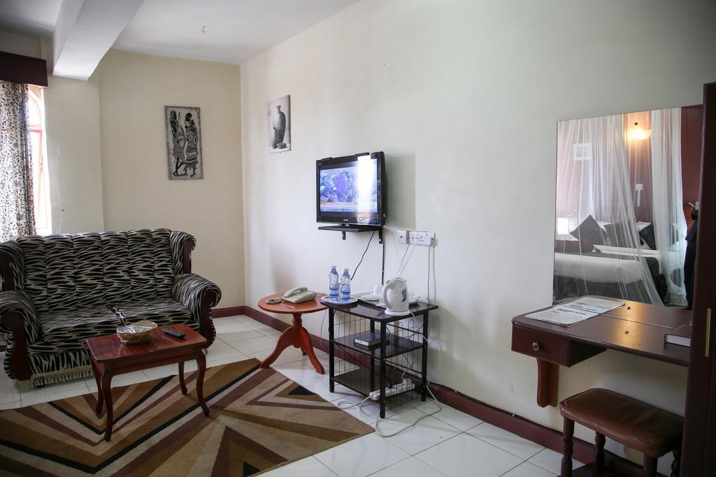 Chester Hotel Nakuru Dış mekan fotoğraf