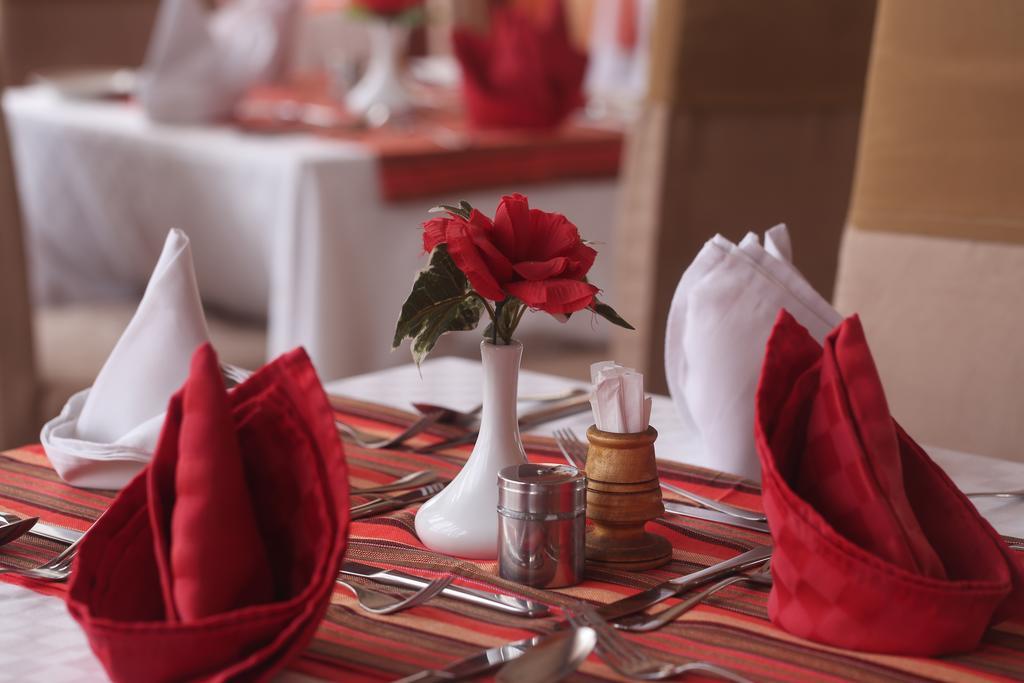 Chester Hotel Nakuru Dış mekan fotoğraf