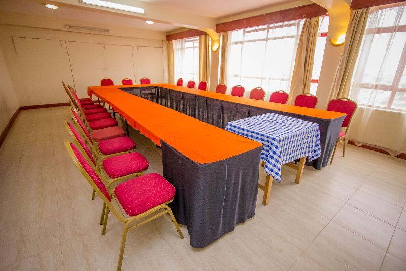 Chester Hotel Nakuru Dış mekan fotoğraf