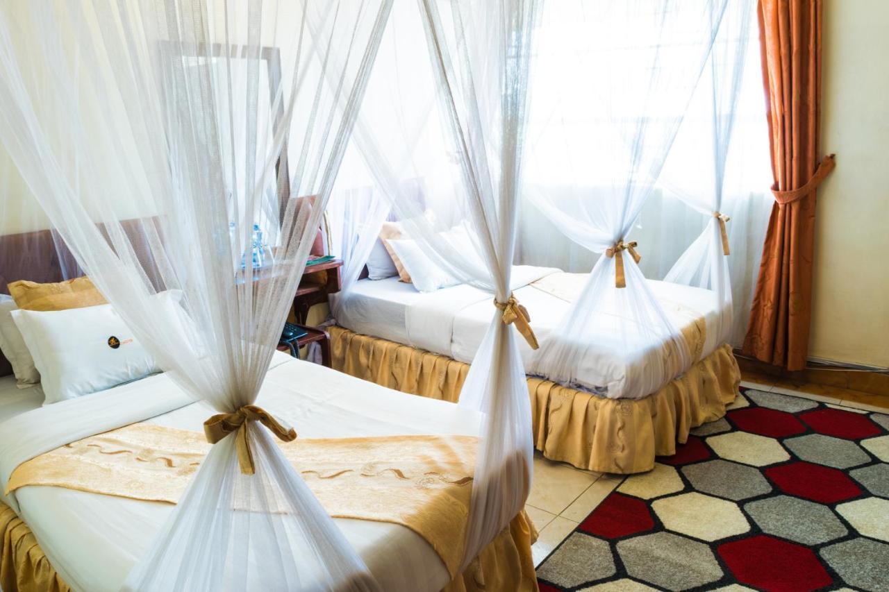 Chester Hotel Nakuru Dış mekan fotoğraf